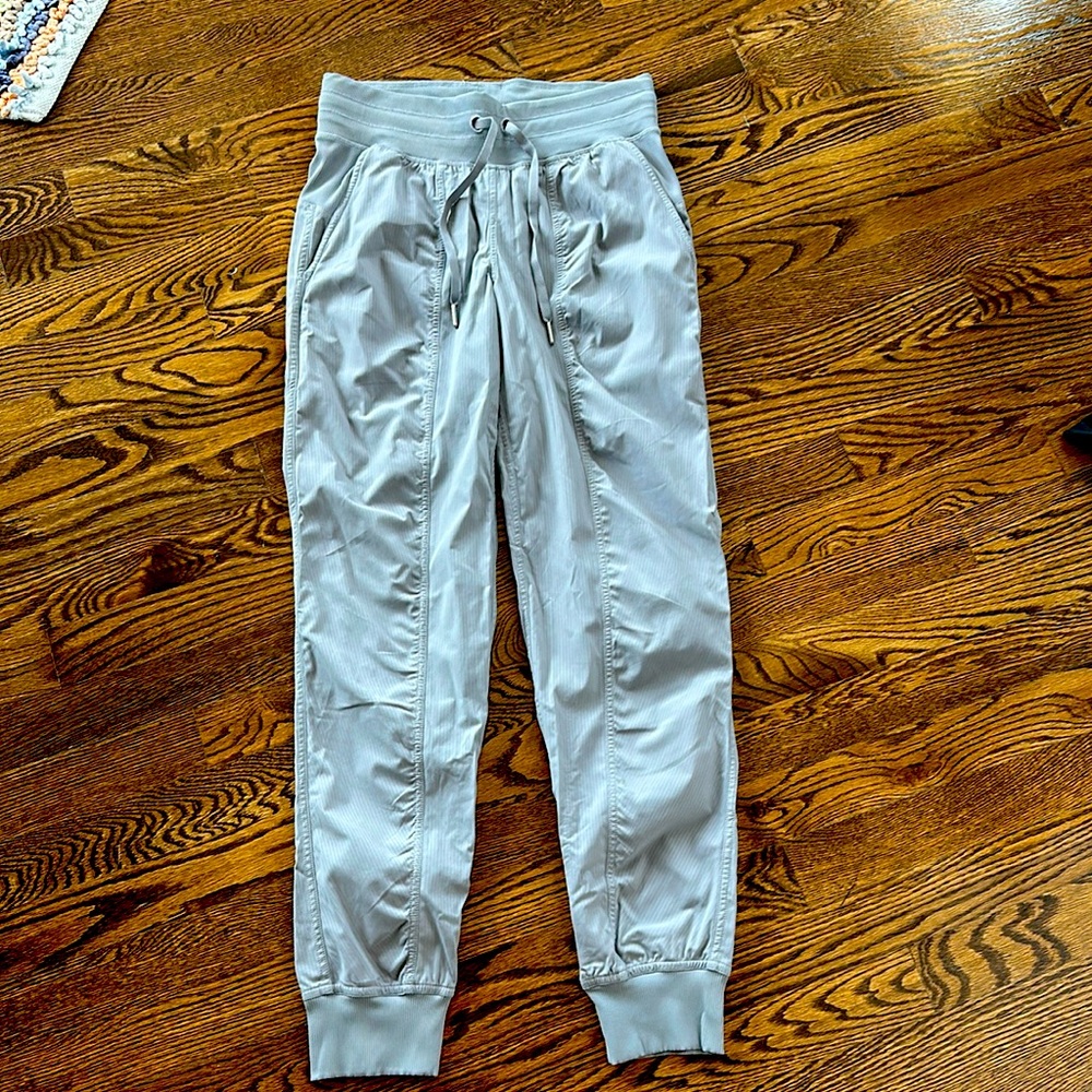 Lululemon Dance studio pants size 4 light blue-Grey